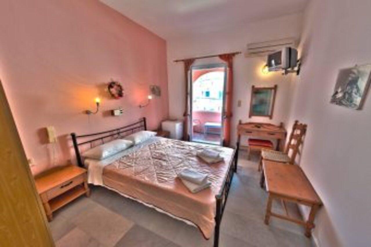Hotel Sphinx Naxos City Экстерьер фото