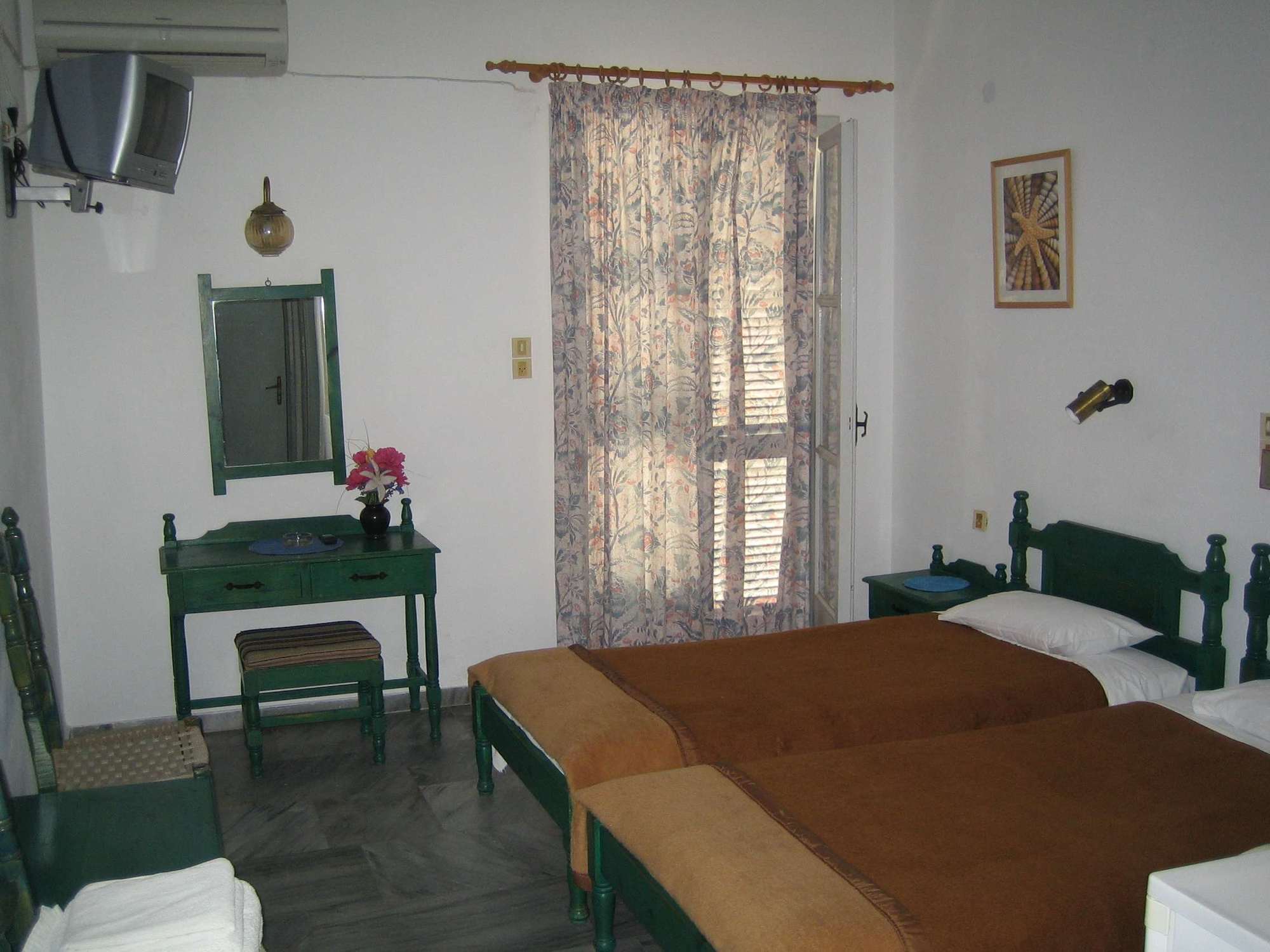 Hotel Sphinx Naxos City Экстерьер фото
